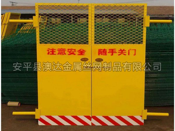 施工临时电梯门 (5)