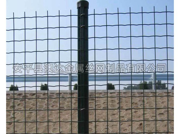 电焊网隔离栅 (5)